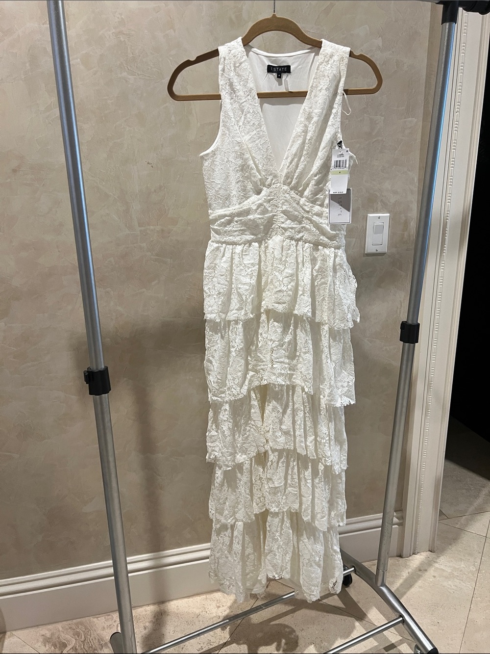 New 1state White Tiered Lace V-Neck Maxi Dress